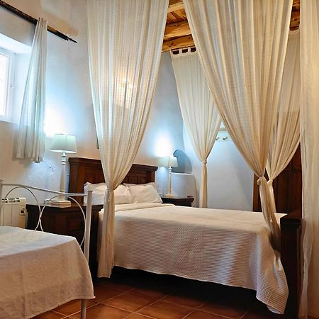 Villa Can Mestreso Suite Ibiza ซานต์โจอัน เดอ ลาบริตจา ภายนอก รูปภาพ