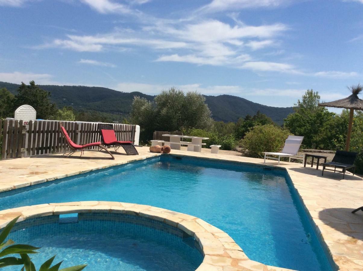 Villa Can Mestreso Suite Ibiza ซานต์โจอัน เดอ ลาบริตจา ภายนอก รูปภาพ